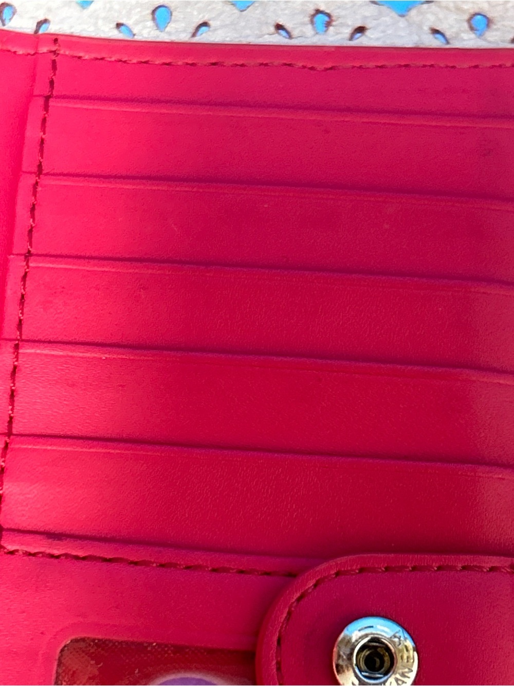 kate spade red scalloped leather continental wallet - Picture 15 of 15